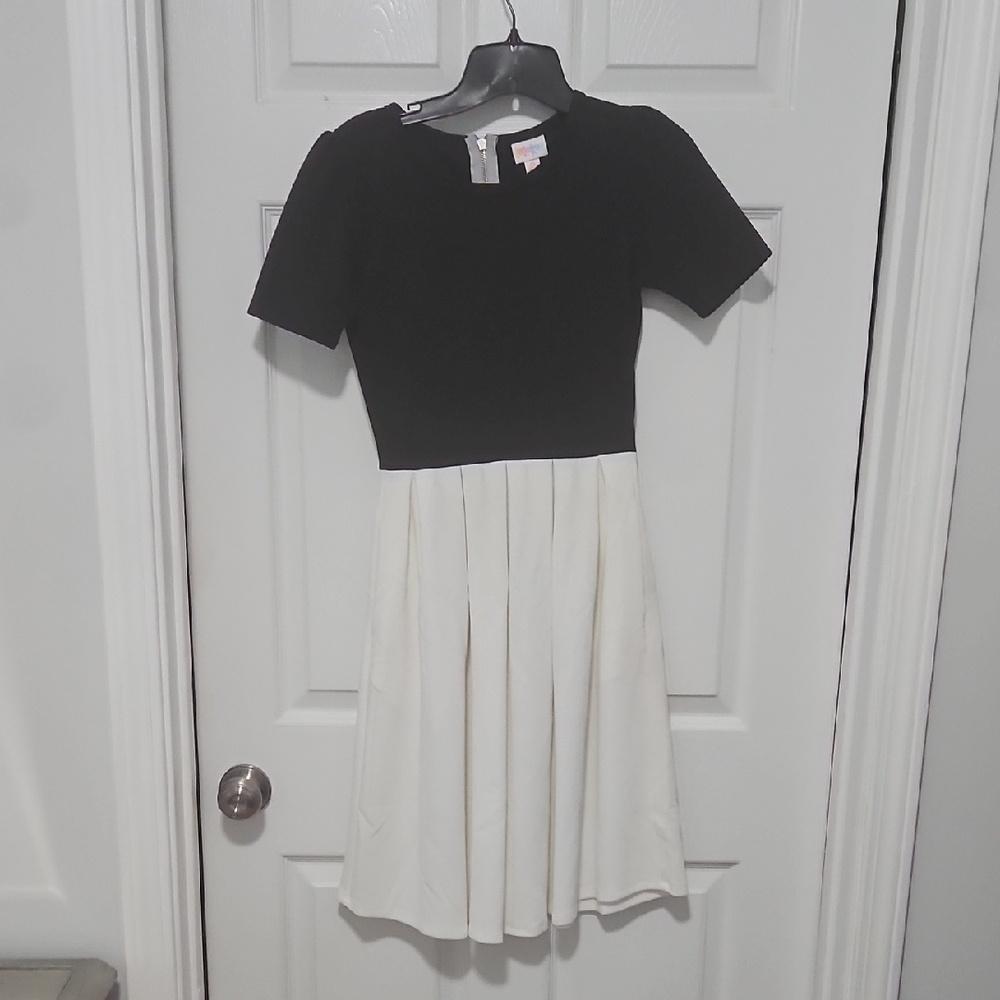 LuLaRoe Elegant Black and Cream Dress